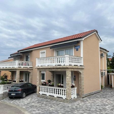 Apartments Ostojic Krk Town Dış mekan fotoğraf