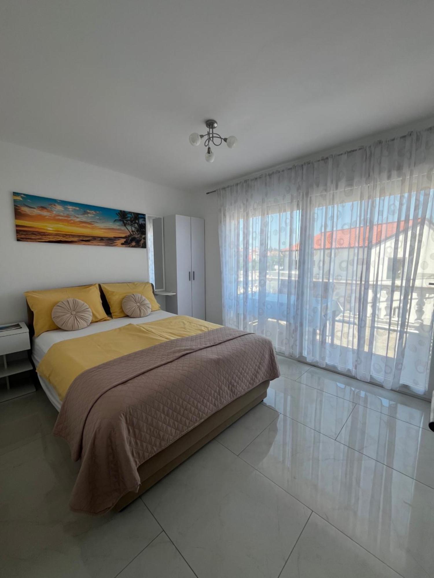 Apartments Ostojic Krk Town Dış mekan fotoğraf